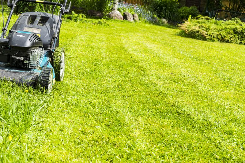 Acreage Mowing Service in Waldorf, MD